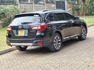 Subaru Outback 2017 Black