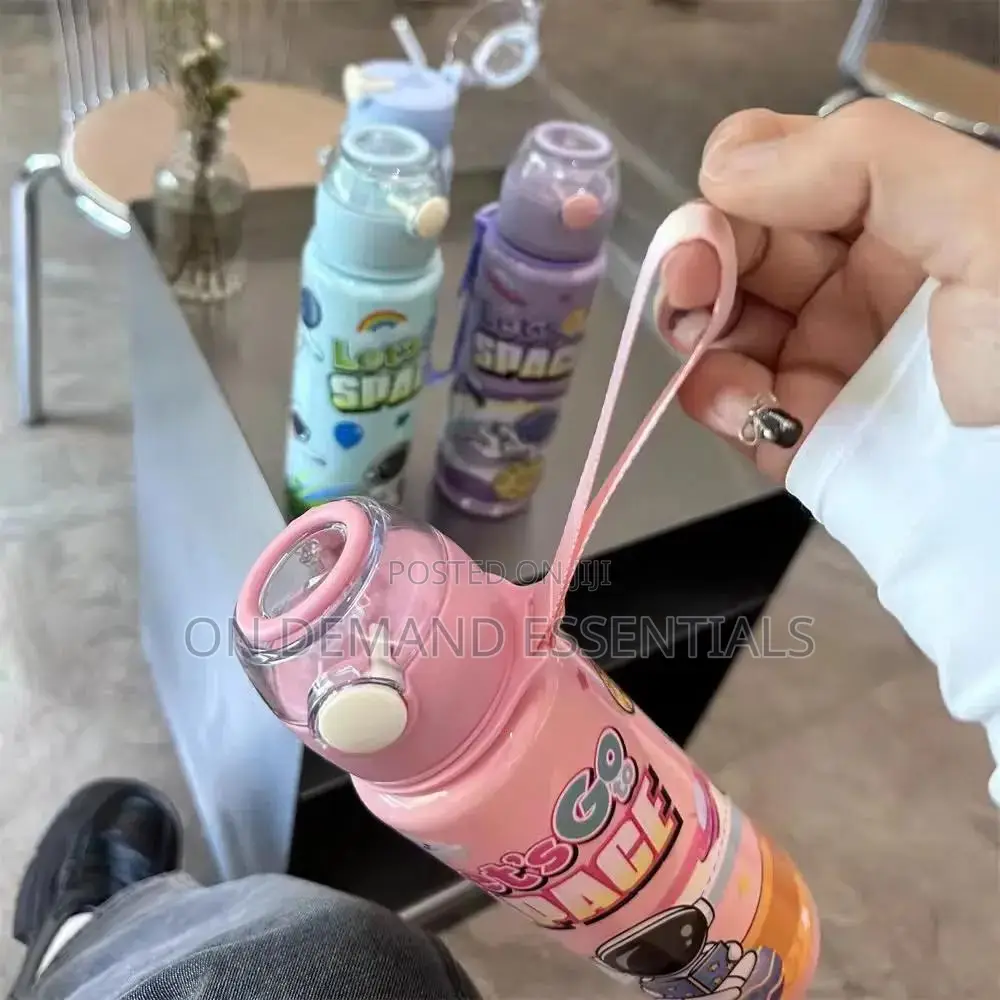 Kids Water Bottle Capacity :700ml