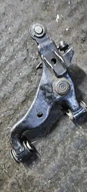 Vigo 2wd Lower Contro Arm