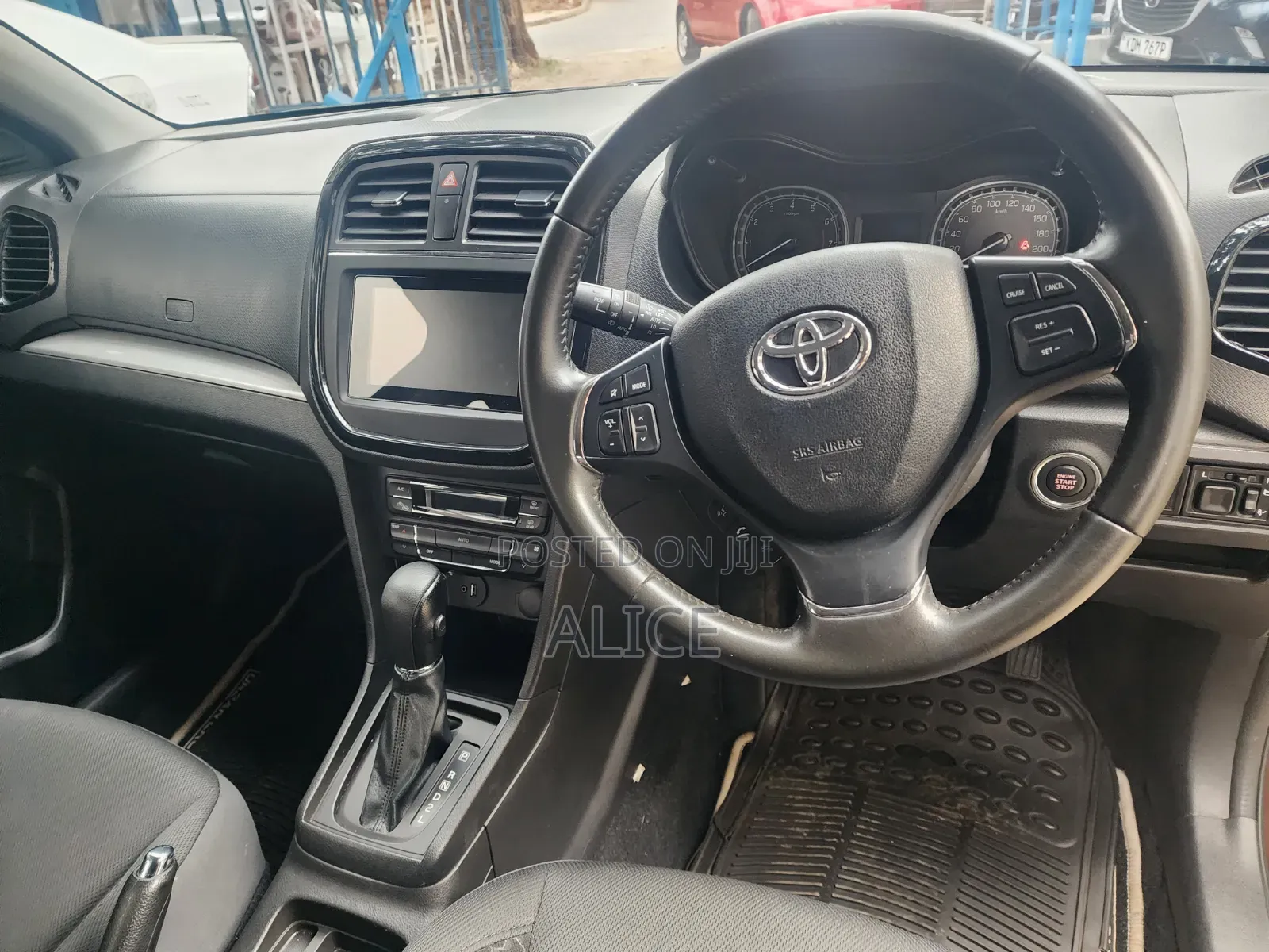 Toyota Urban Cruiser 2021 Brown