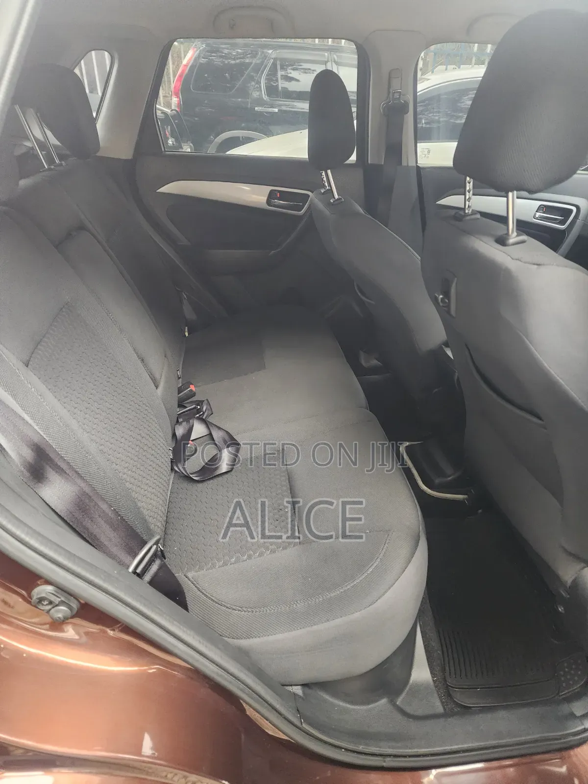 Toyota Urban Cruiser 2021 Brown