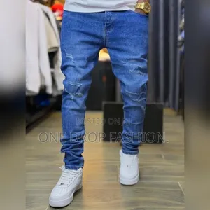 Simple Rugged Men Jeans