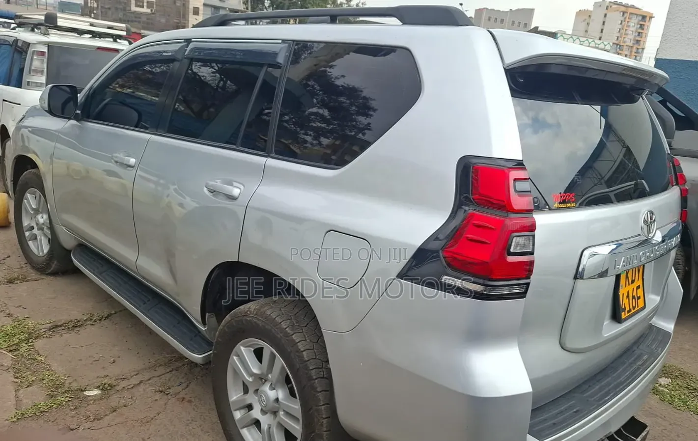 Toyota Land Cruiser Prado 3.0 TD 2010 Silver