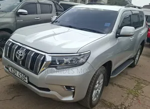 Toyota Land Cruiser Prado 3.0 TD 2010 Silver