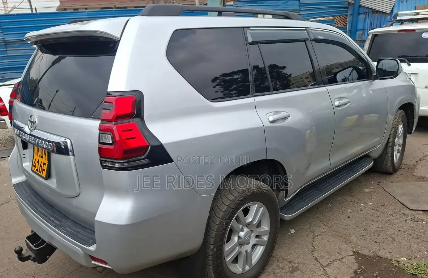Toyota Land Cruiser Prado 3.0 TD 2010 Silver