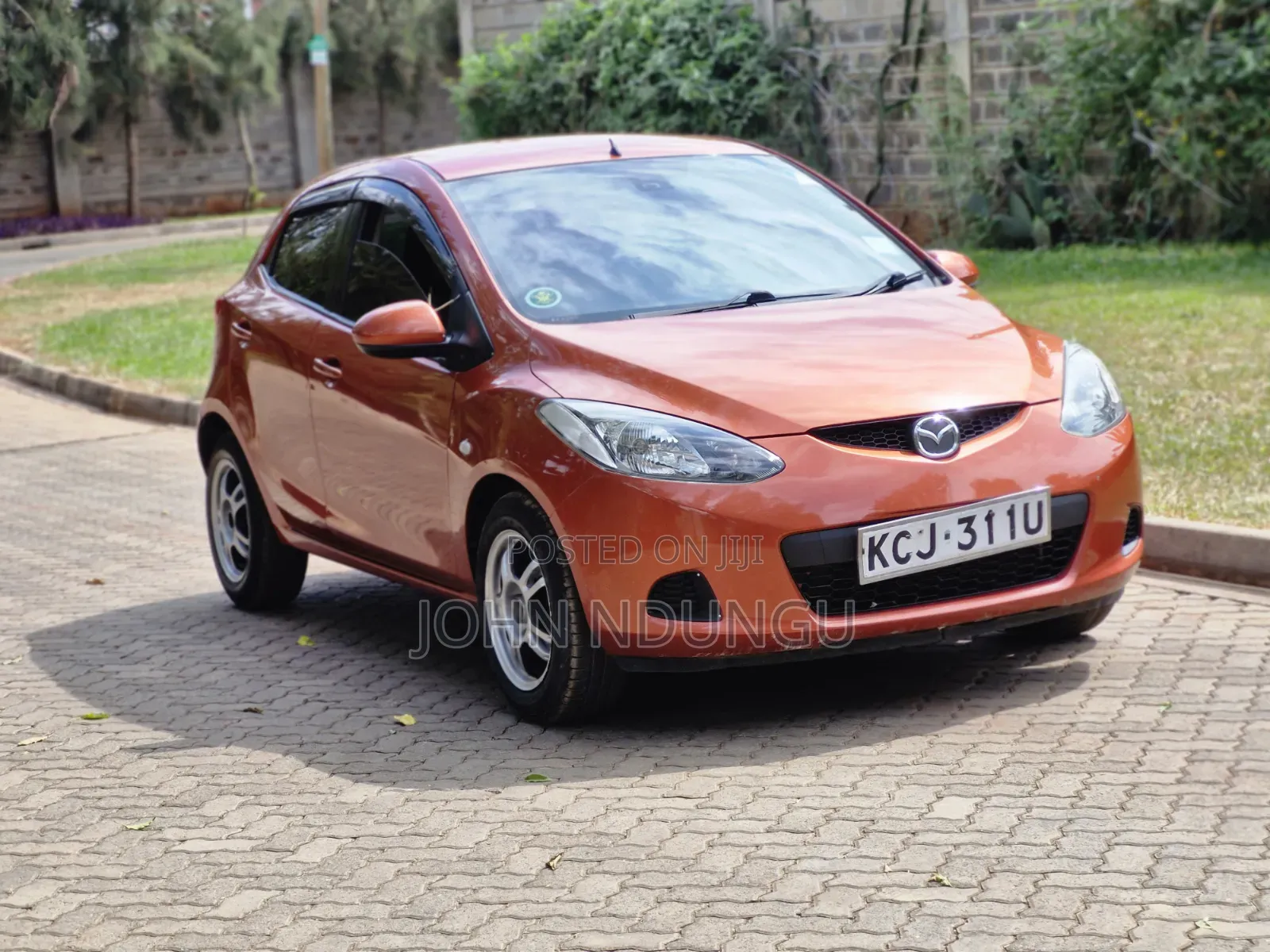 Mazda Demio 2009 Orange