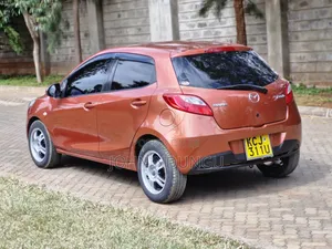 Mazda Demio 2009 Orange