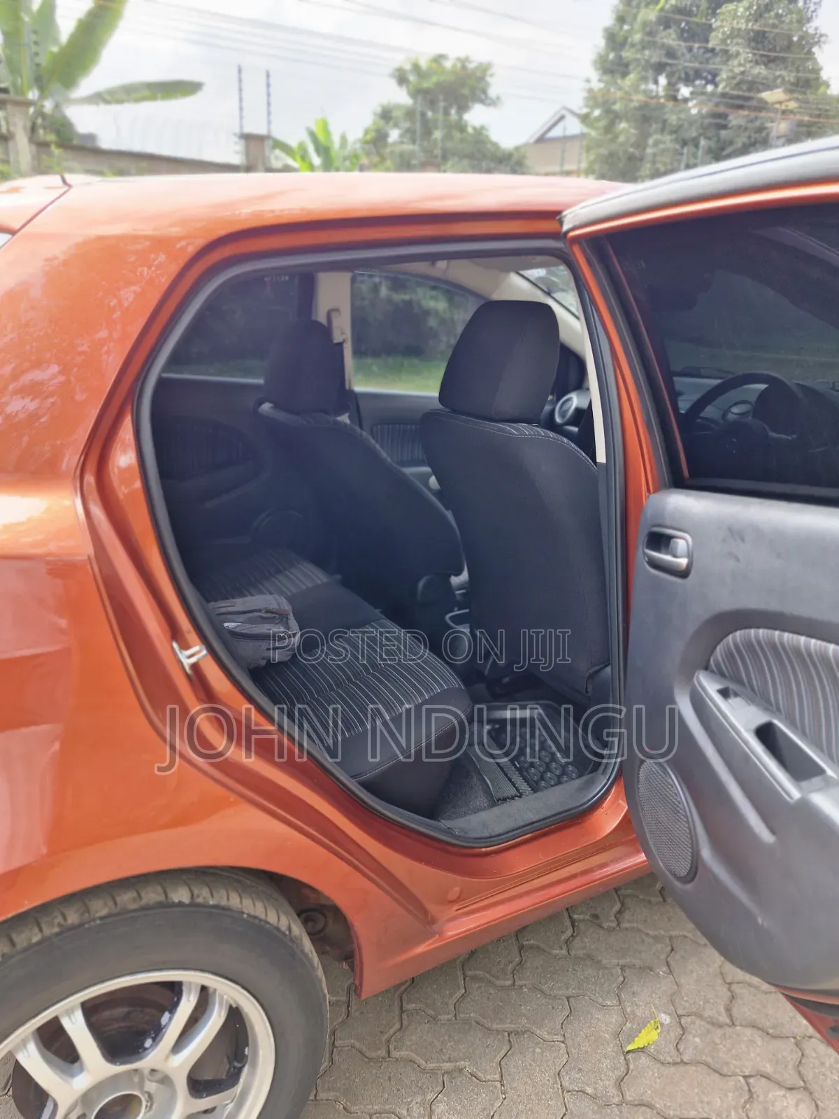 Mazda Demio 2009 Orange