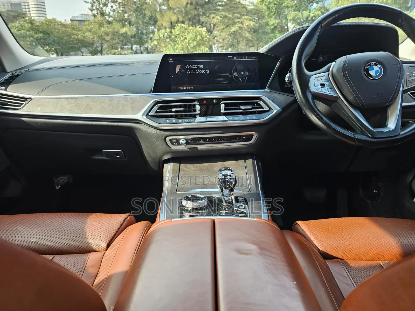 BMW 7 Series 2019 White