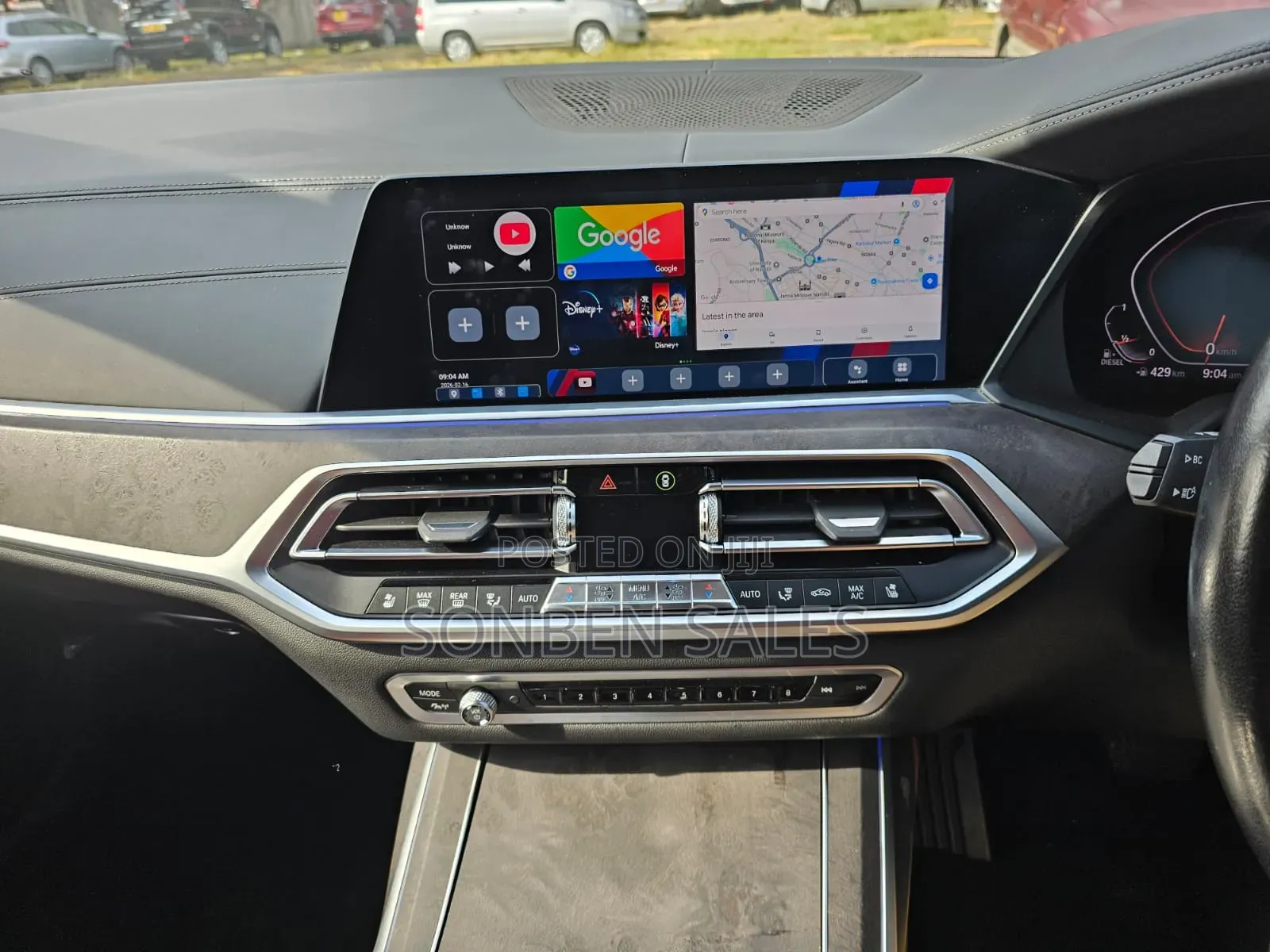 BMW 7 Series 2019 White
