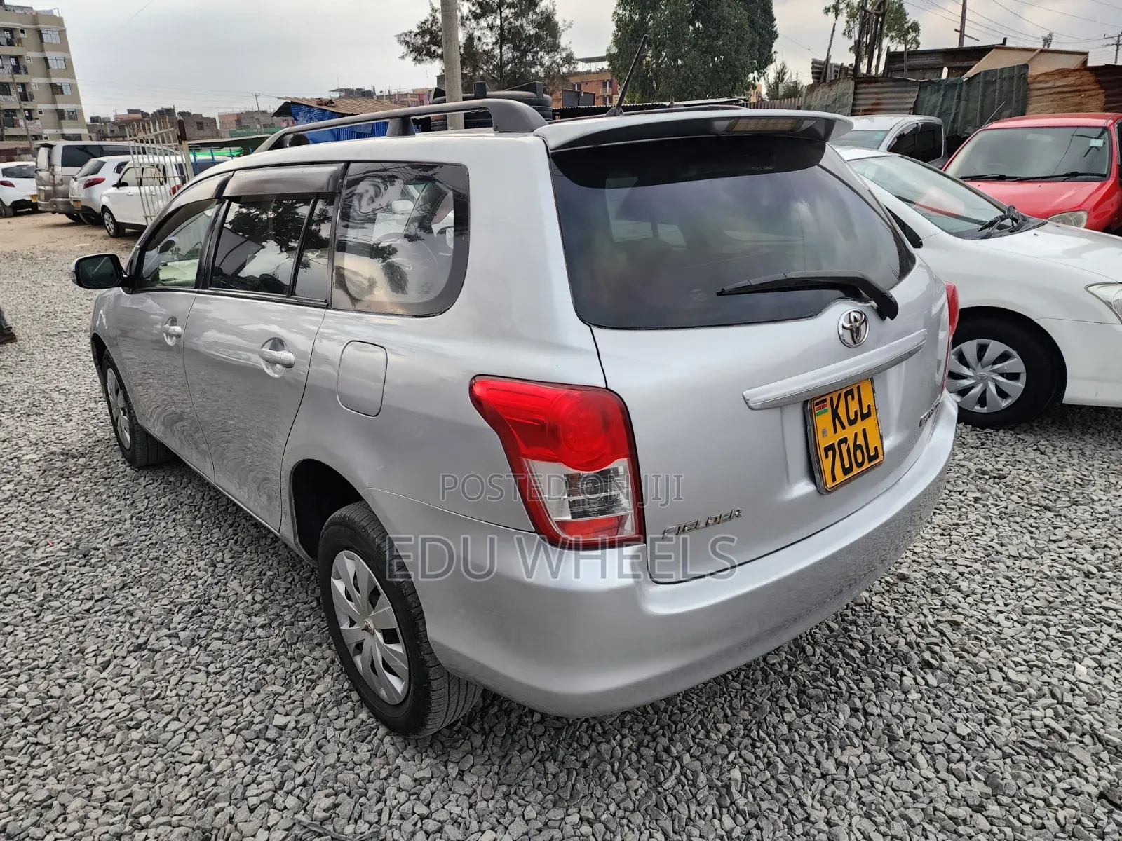 Toyota Corolla Fielder 2010 Silver