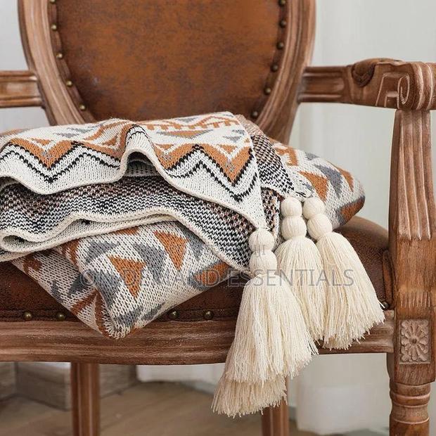 Nordic Style Blanket - thumbnail 3