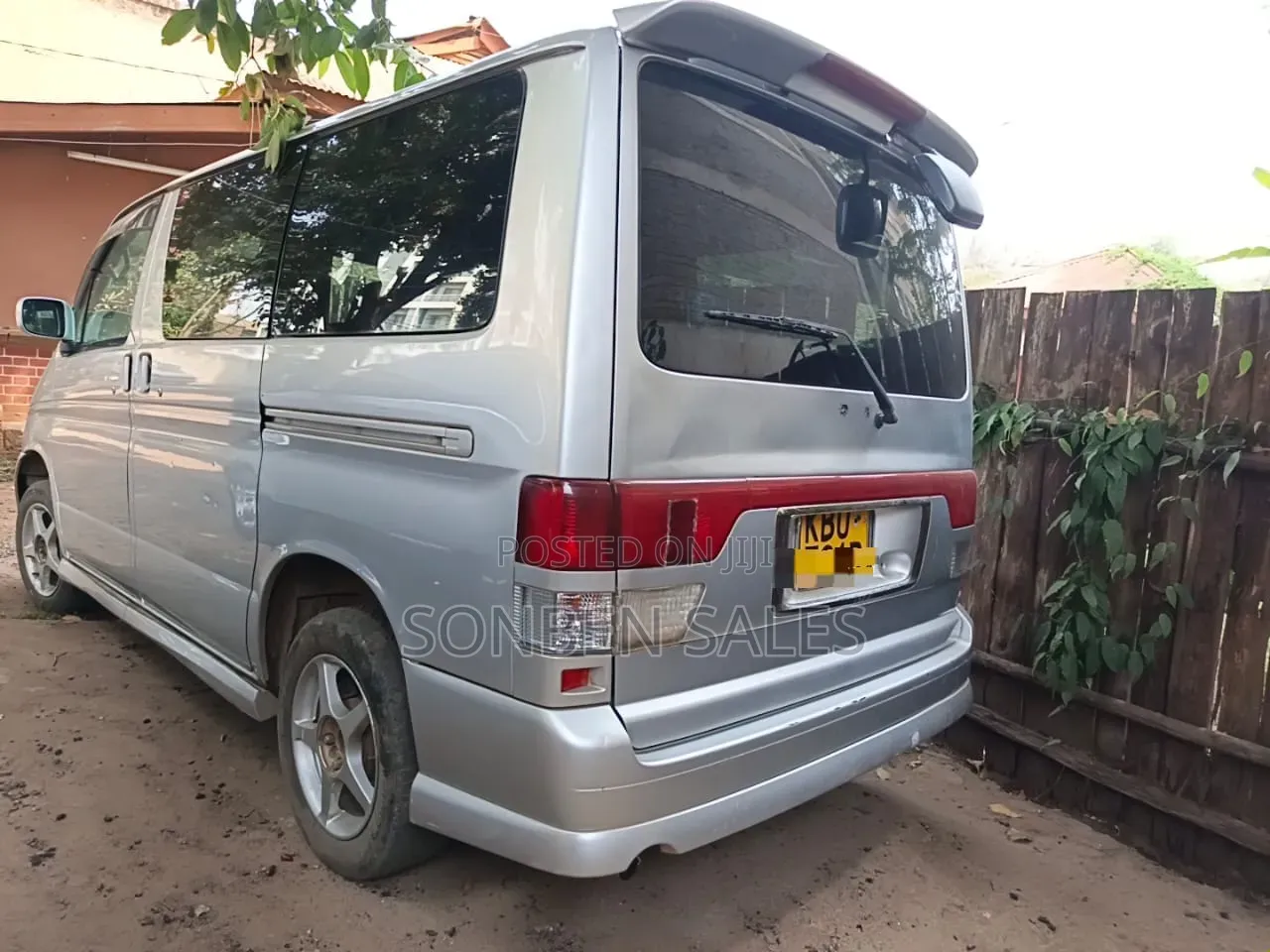 Mazda MPV 2007 Silver