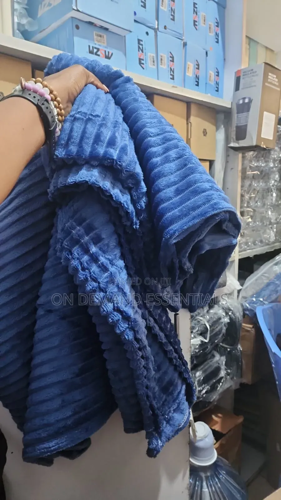Ultra-Soft Fuzzy Fleece Throw Blanket
