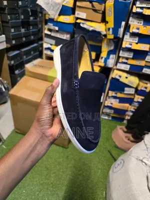 Men Casual Shoes