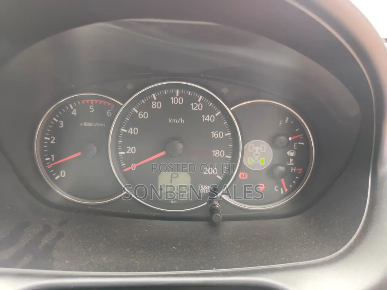 Mitsubishi Pajero Sport 2013 Red