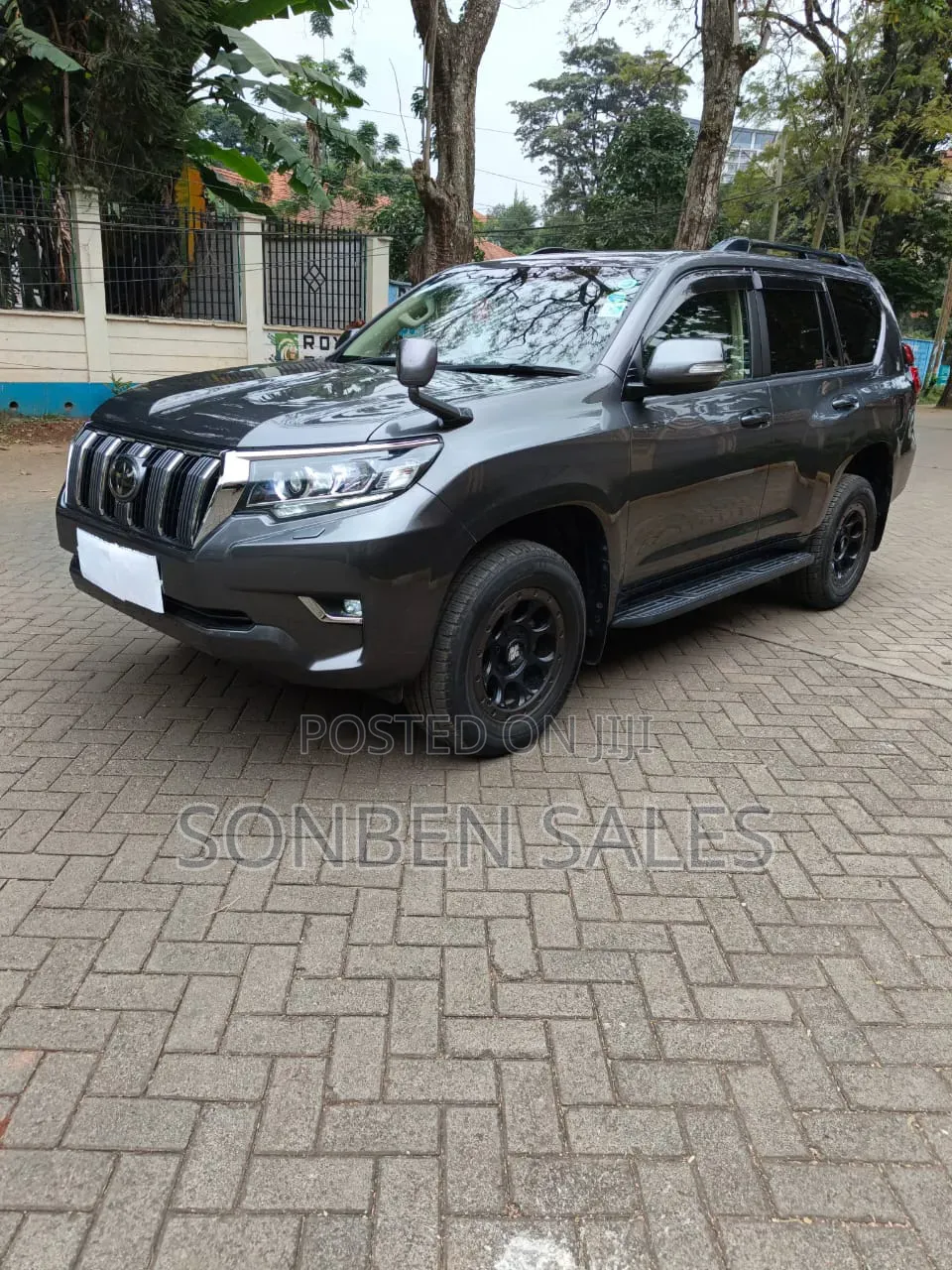 Toyota Land Cruiser Prado 2.8 2019 Gray