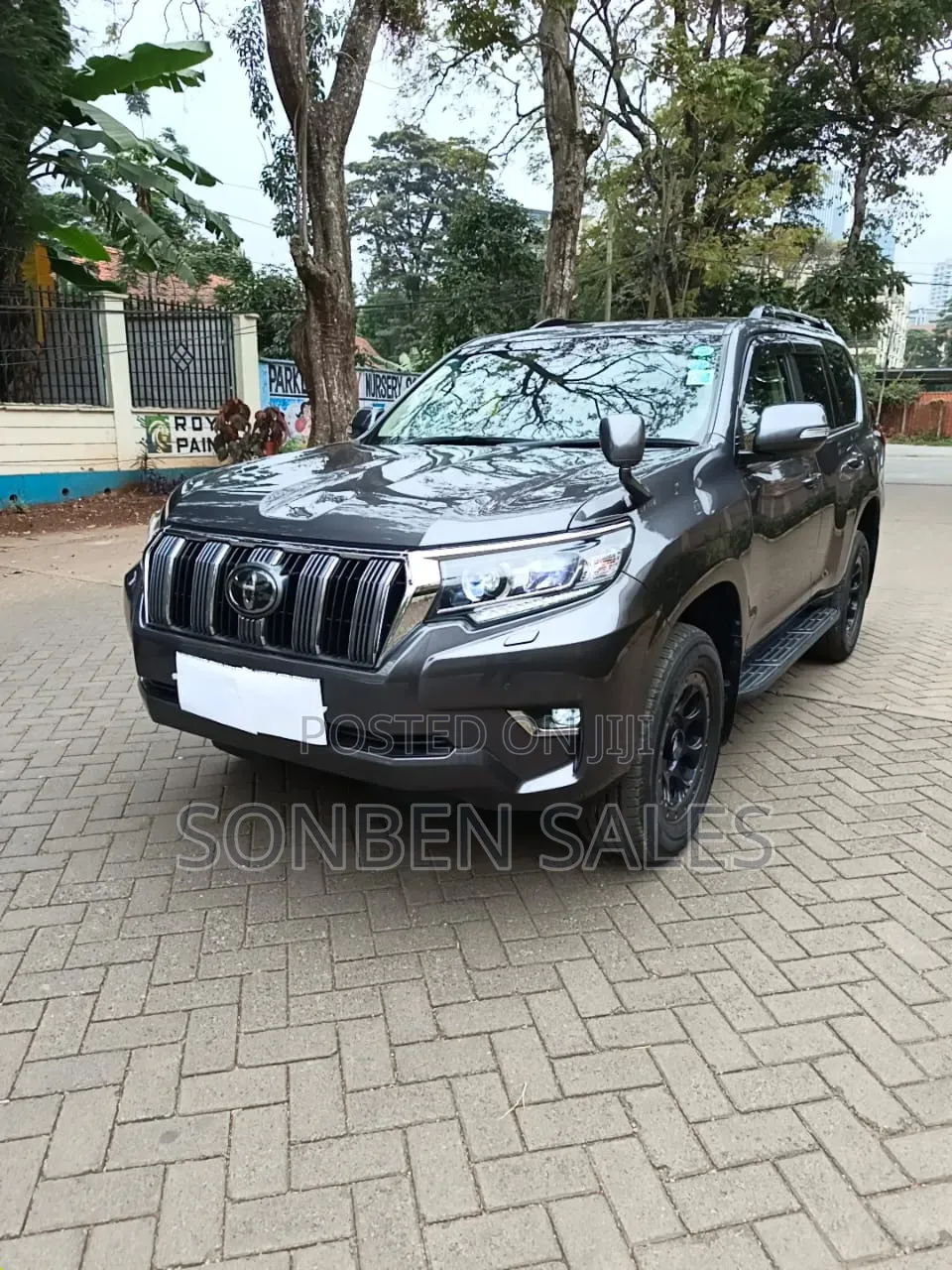 Toyota Land Cruiser Prado 2.8 2019 Gray