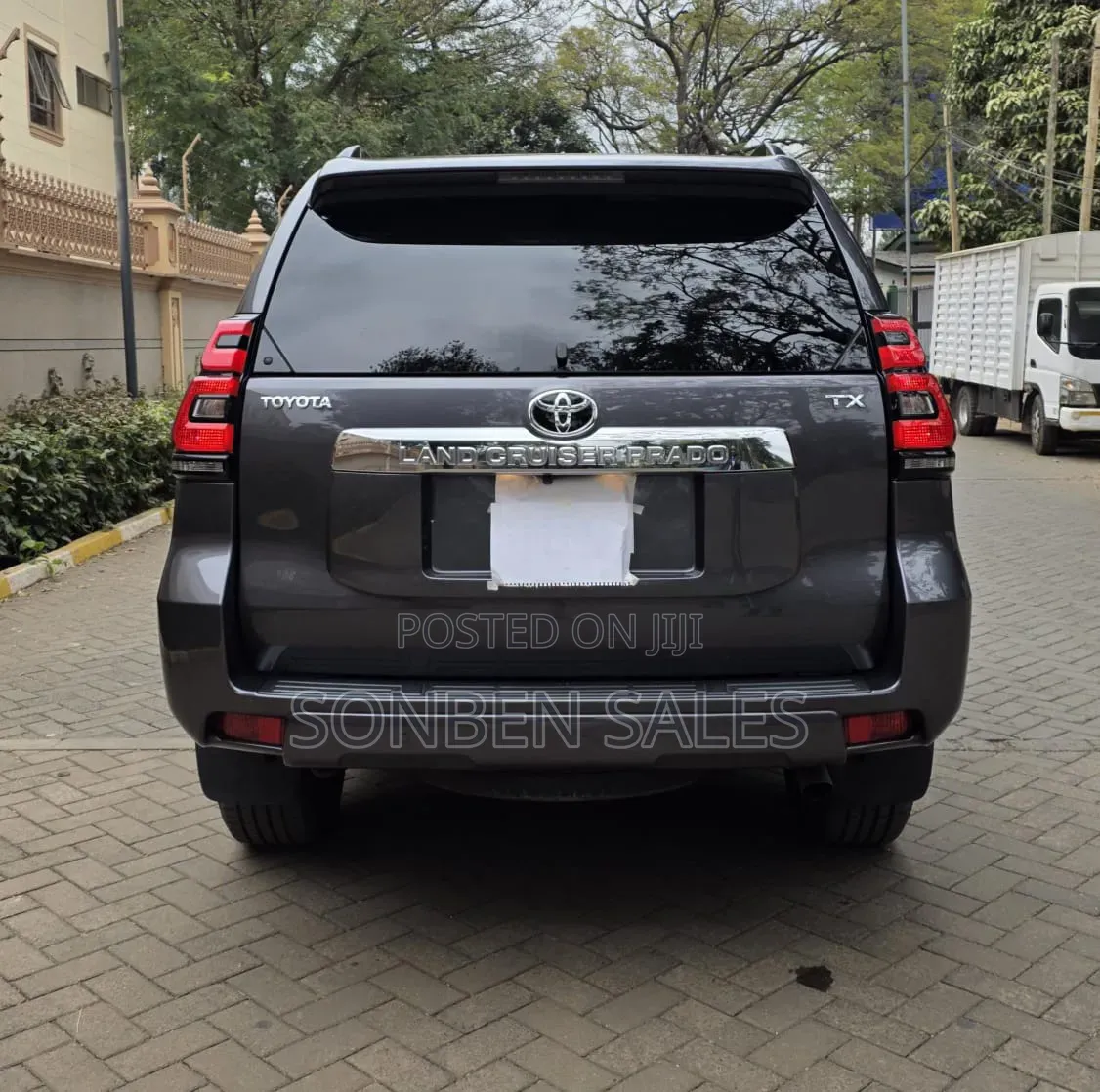 Toyota Land Cruiser Prado 2.8 2019 Gray