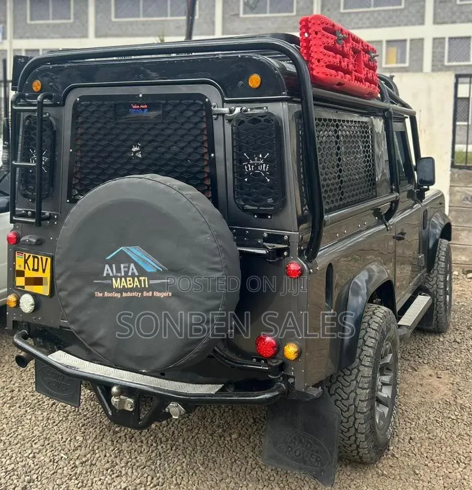 Land Rover Defender 2006 Black