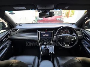 Toyota Harrier 2020 Black