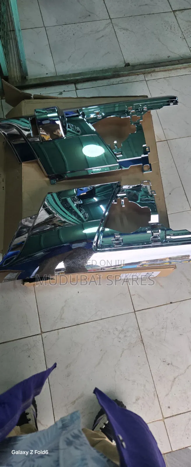 Isuzu Frr90,ftr90 and Fvz34 Chrome Corner Panel Set