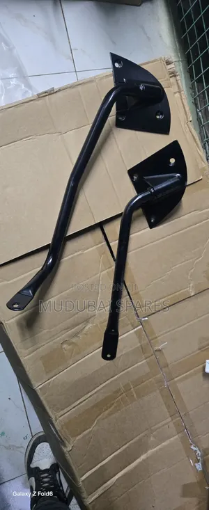 Mitsubishi Fh 215 Side Mirror Arm