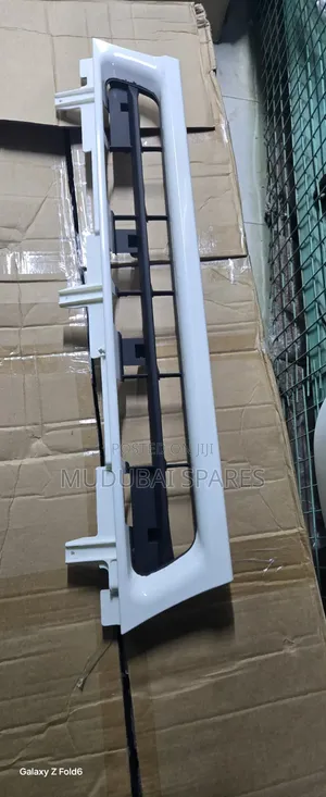 Isuzu Frr33,fsr and FVZ Old Model L Front Grill