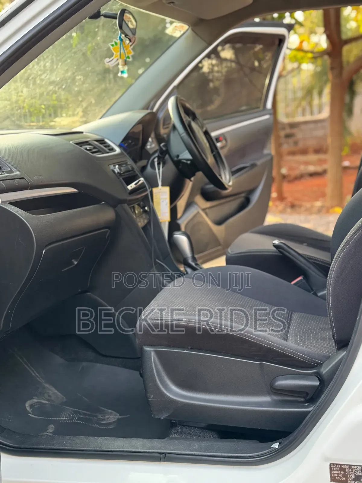 Suzuki Swift 2014 Pearl