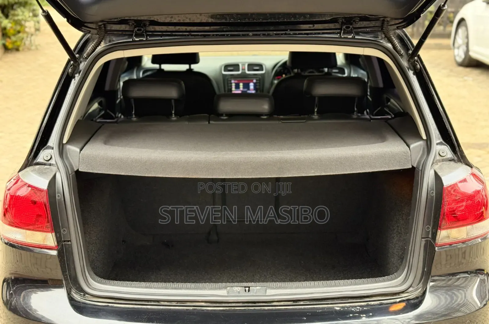 Volkswagen Golf 2012 Black