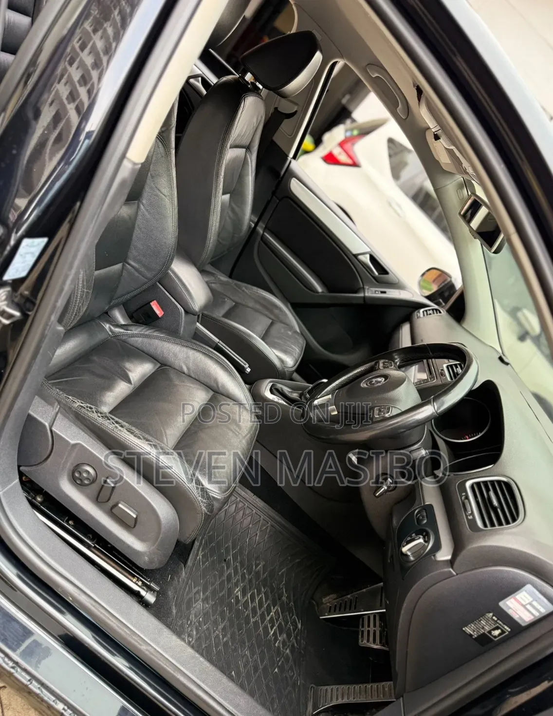 Volkswagen Golf 2012 Black