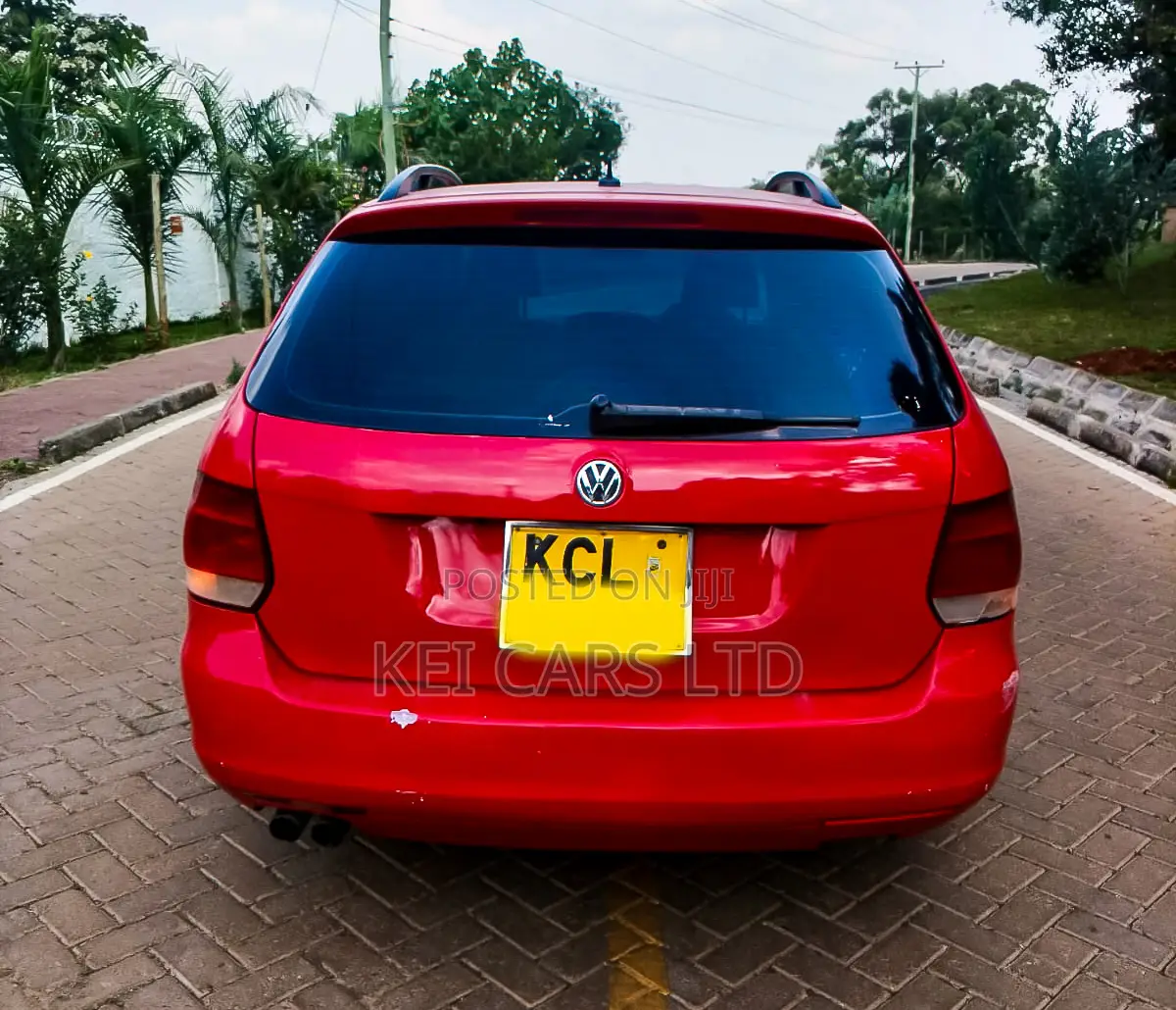 Volkswagen Golf Variant 2011 Red