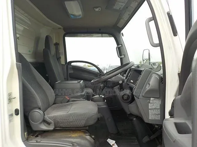 Isuzu Elf Box Body
