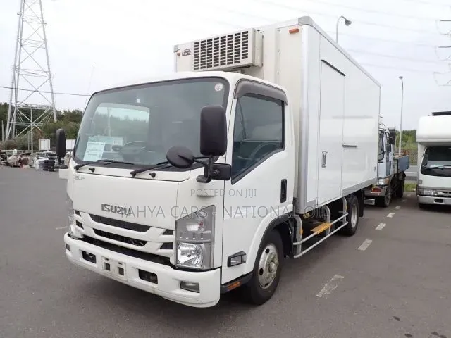 Isuzu Elf Refregirated