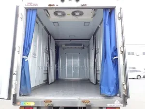 Isuzu Elf Refregirated