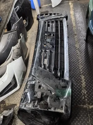 Voxy 2018 Bumper