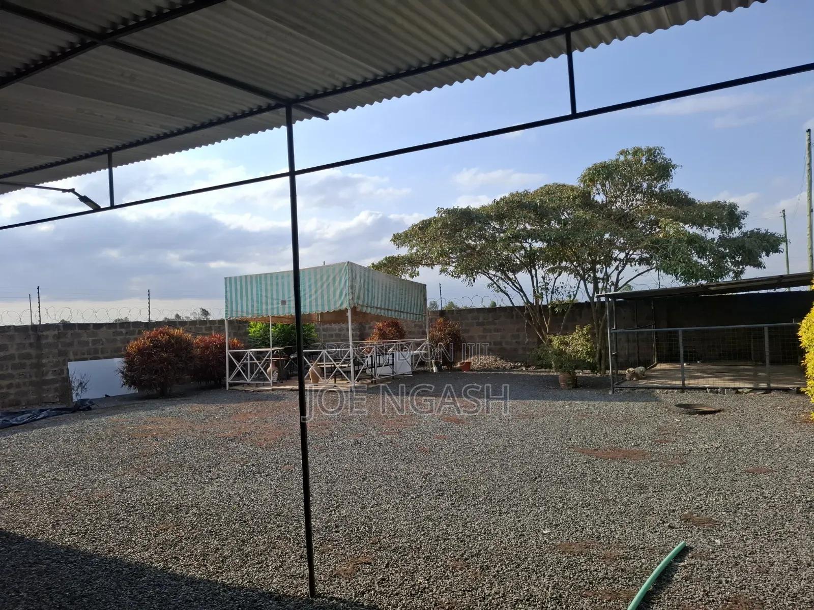 4bdrm Bungalow in Kalimoni for sale