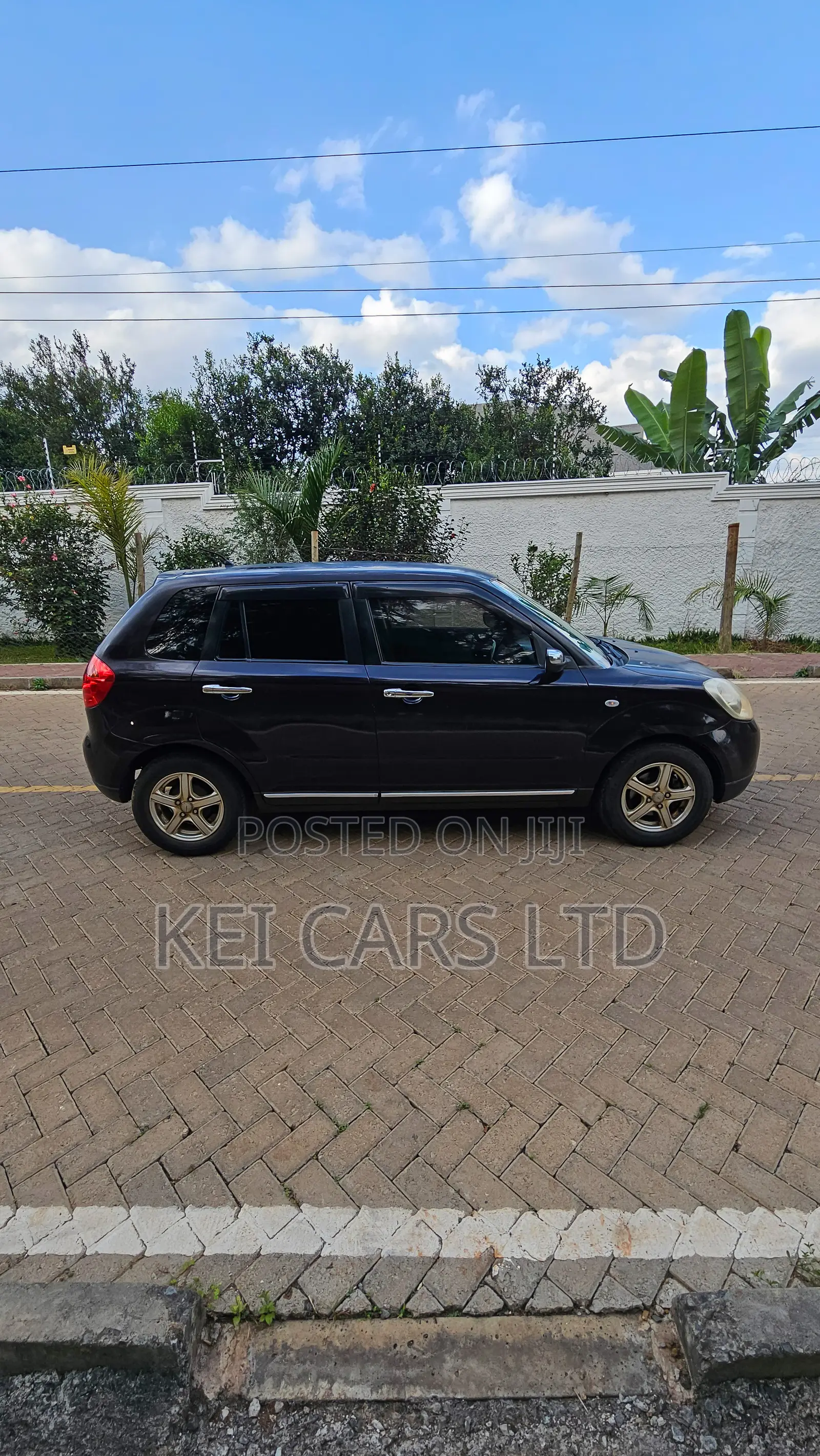 Mazda Verisa 2011 Purple