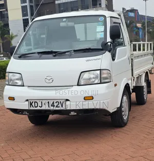 Mazda Bongo Pick Up 2016 White