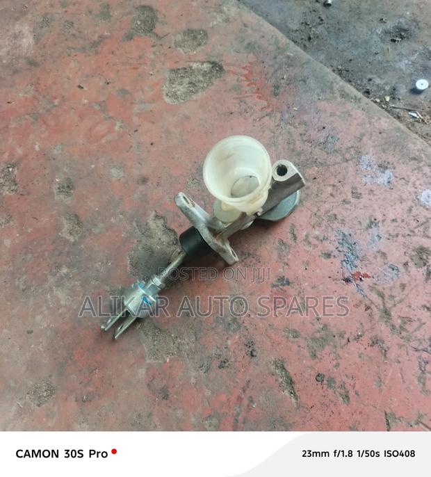 Toyota Land Cruiser Clutch Cylinder - thumbnail 2