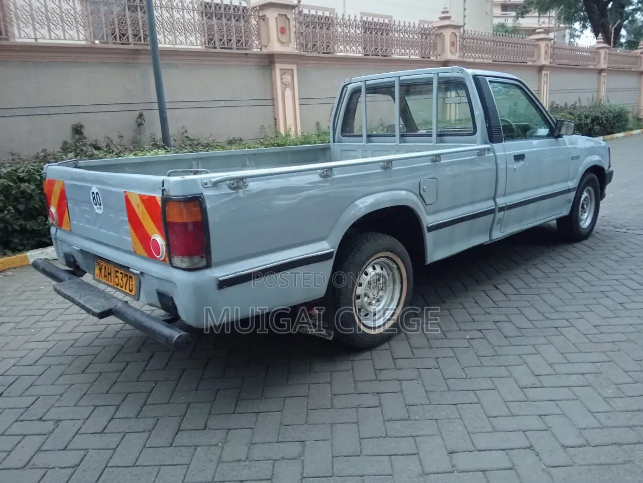 Mazda B-series 1996 Gray