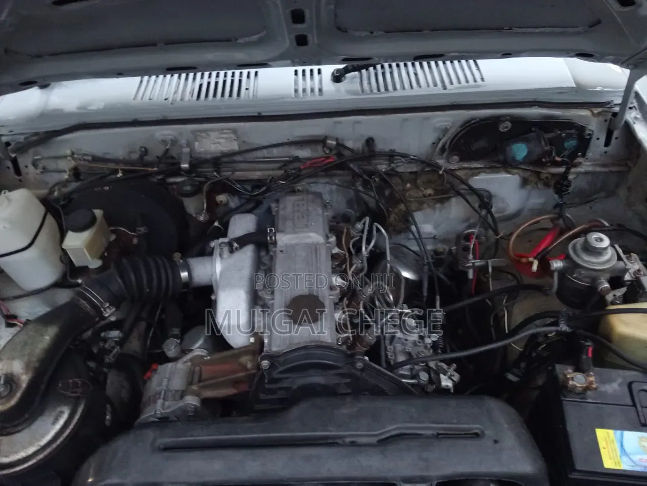 Mazda B-series 1996 Gray