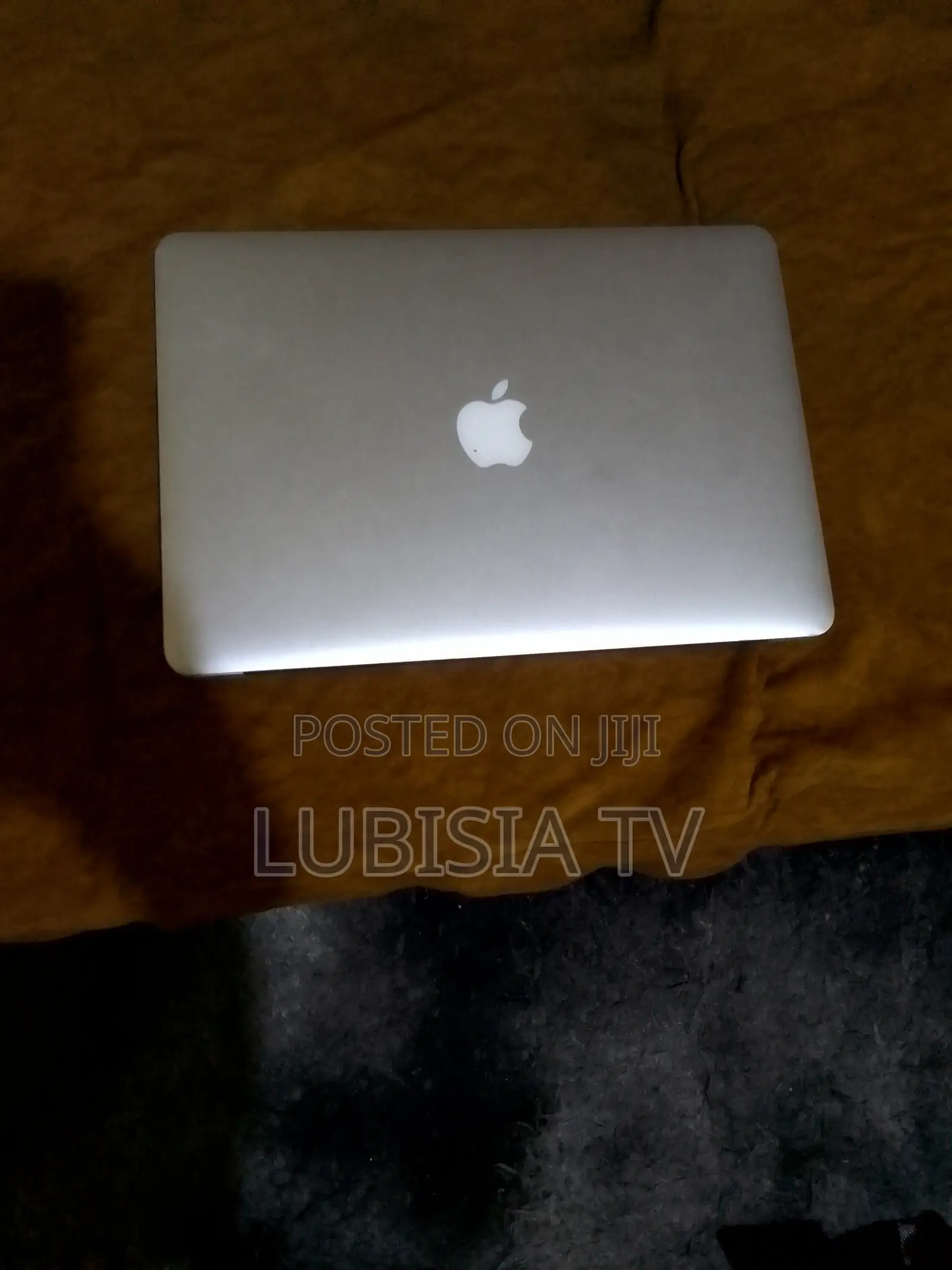 Laptop Apple MacBook Air 4GB Intel Core i5 SSD 512GB