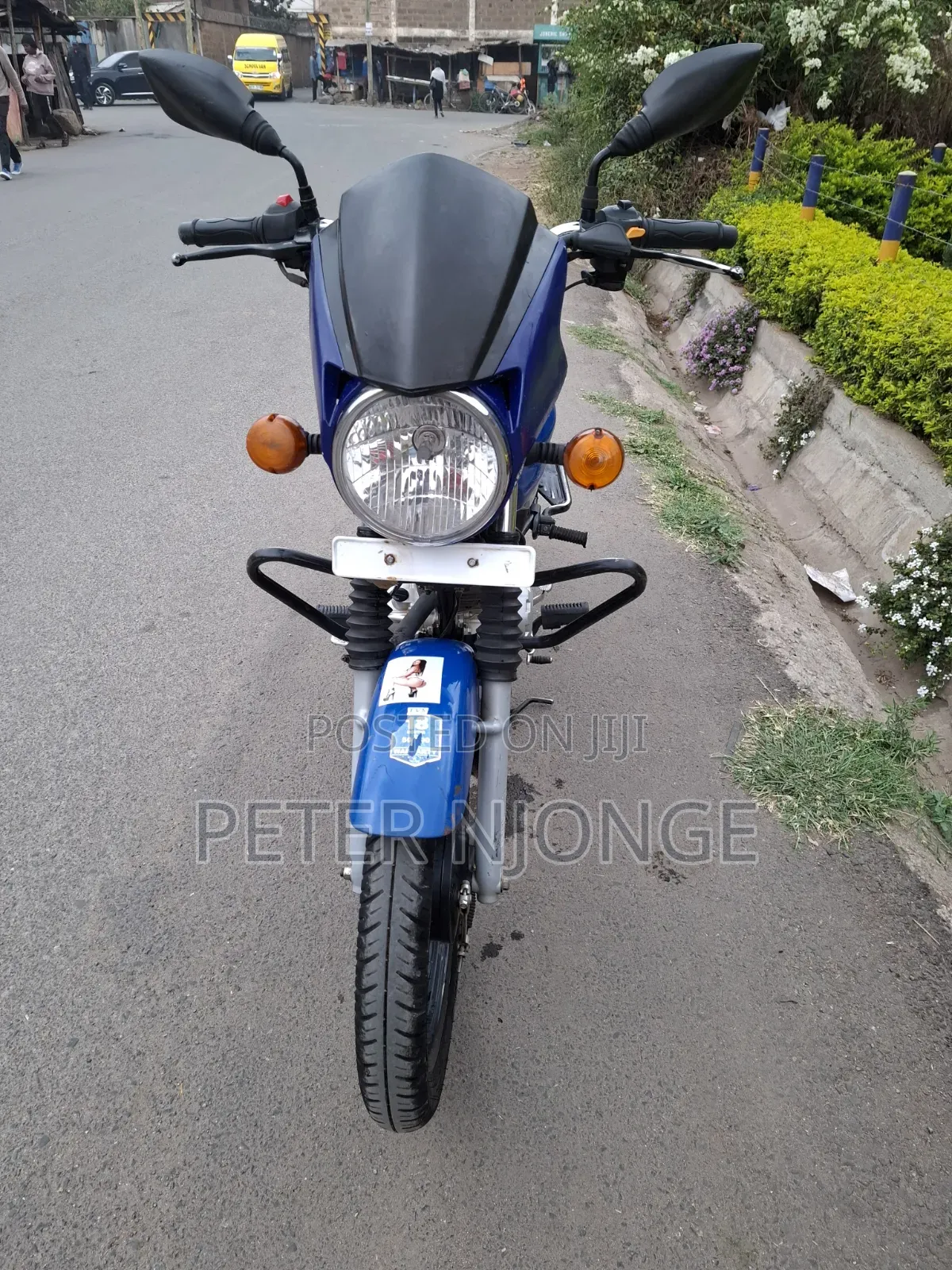 TVS HLX 125 2025 Blue