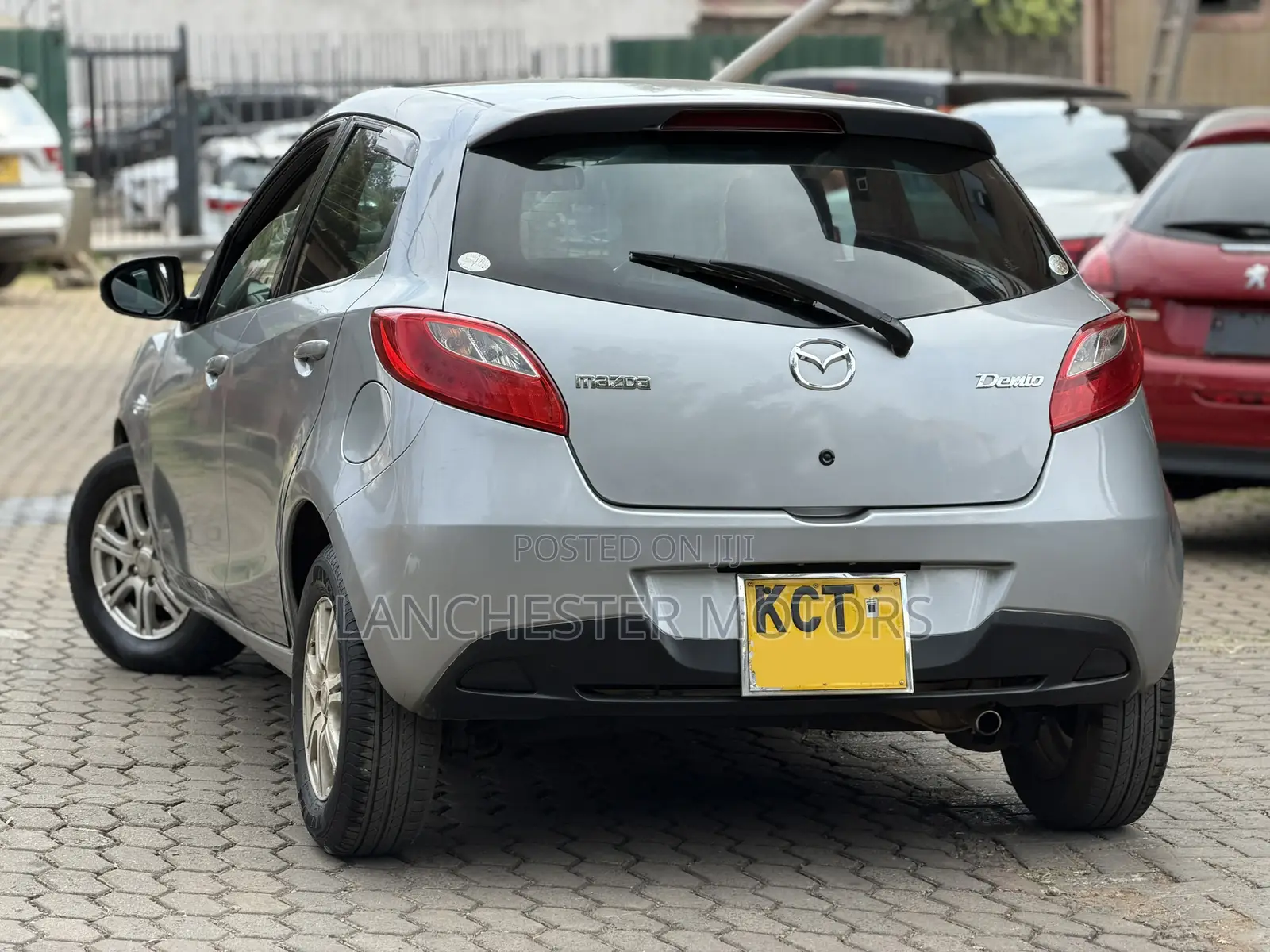 Mazda Demio 2012 Gray