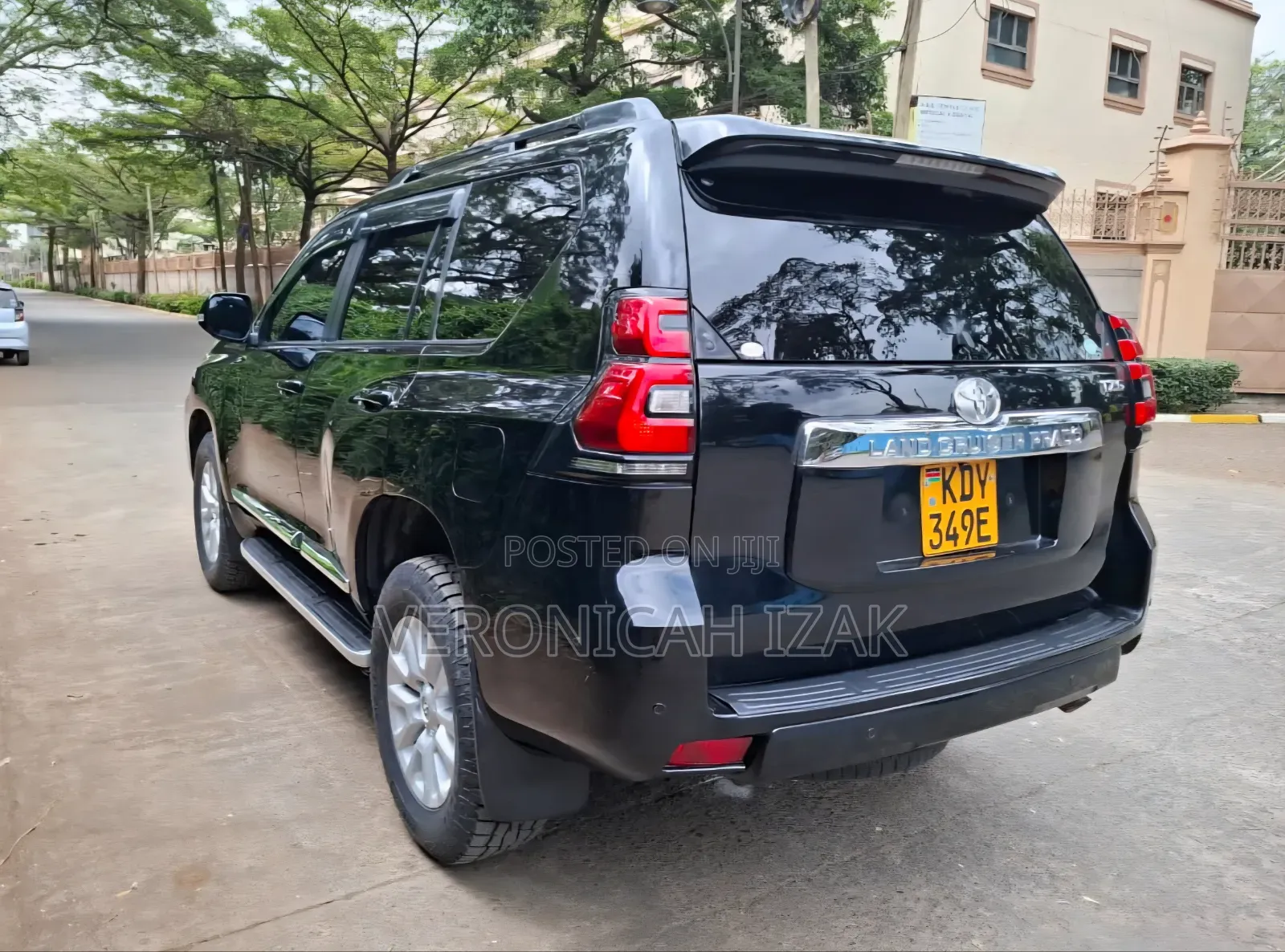Toyota Land Cruiser Prado 2015 Black