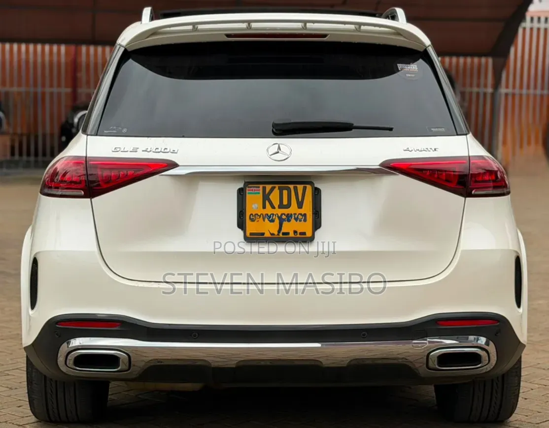 Mercedes-Benz GLE-Class 2019 White
