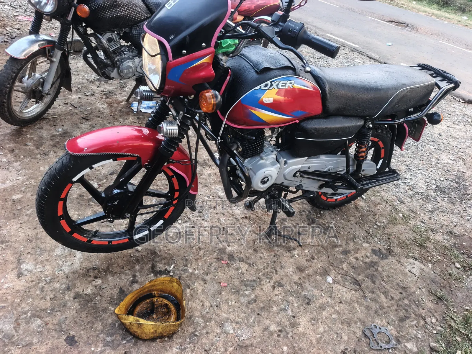 Bajaj Boxer 125 2025 Red