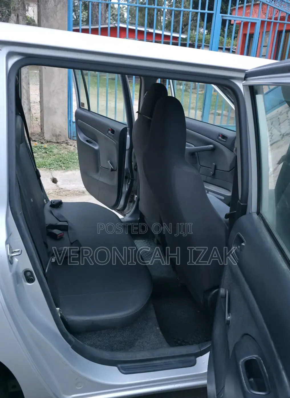 Toyota Probox 2011 Silver