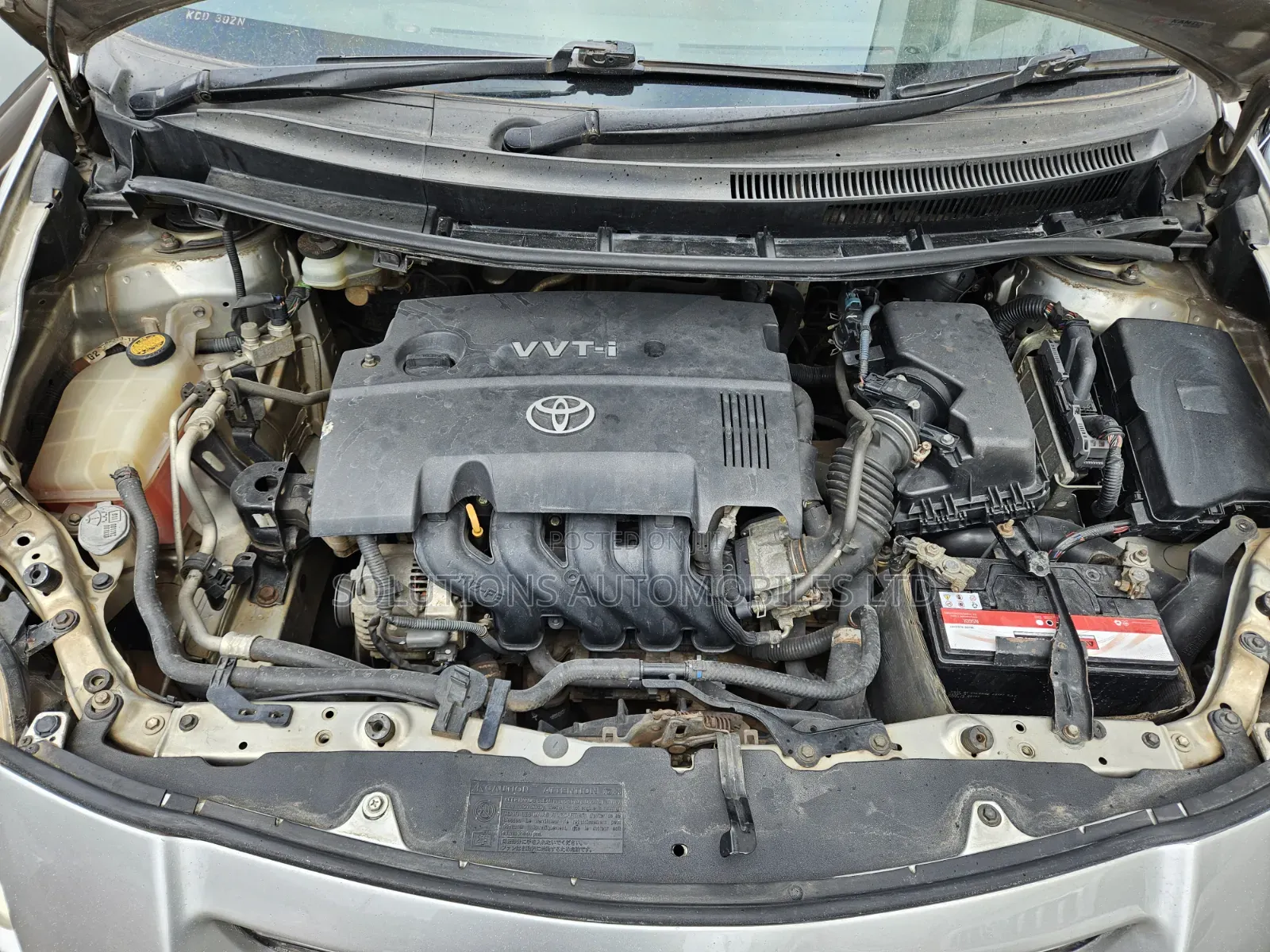 Toyota Auris 2009 Silver
